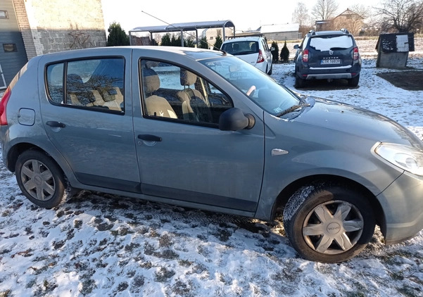 Dacia Sandero cena 9000 przebieg: 226246, rok produkcji 2009 z Toruń małe 37